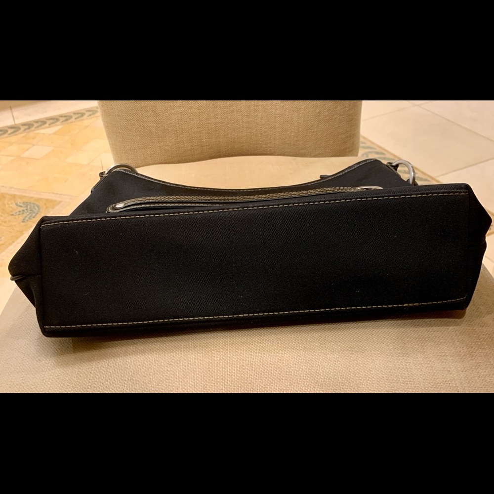COLE HAHN BLACK SHOULDER BAG WITH LEATHER STRAP AND DETAILING, SILVER HARDWARE - Picture 9 of 13